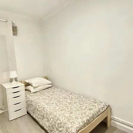 Apartamento New Only 30min To Barcelona Center. Granollers
